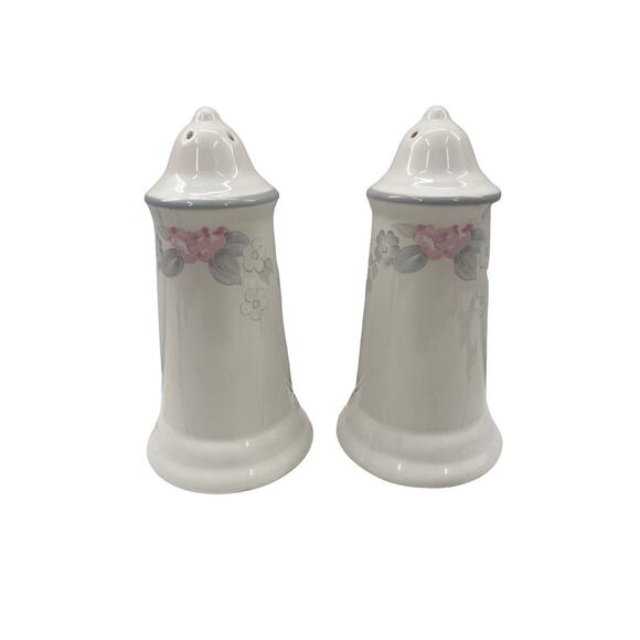 Pfaltzgraff Wyndham Salt And Pepper Shakers Floral Vintage Cottage Core Duo - Picture 1 of 10